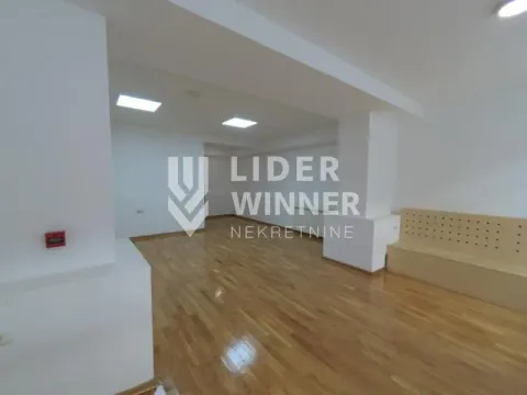 Izdavanje, poslovni prostor, 97m², Savski Venac, Beograd - image 5