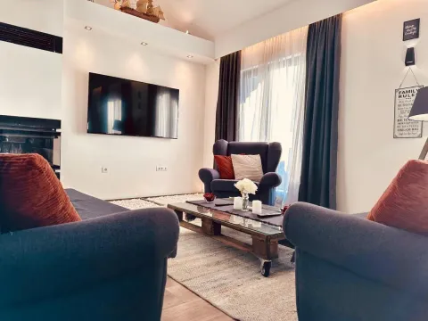 Rent, three bedroom apartment, 130m², Mažina, Tivat - image 3