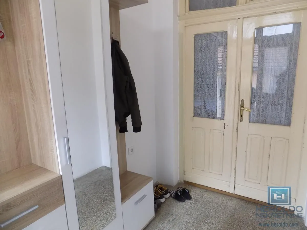 Prodaja, kuća, 217m², Paraćin, Srbija