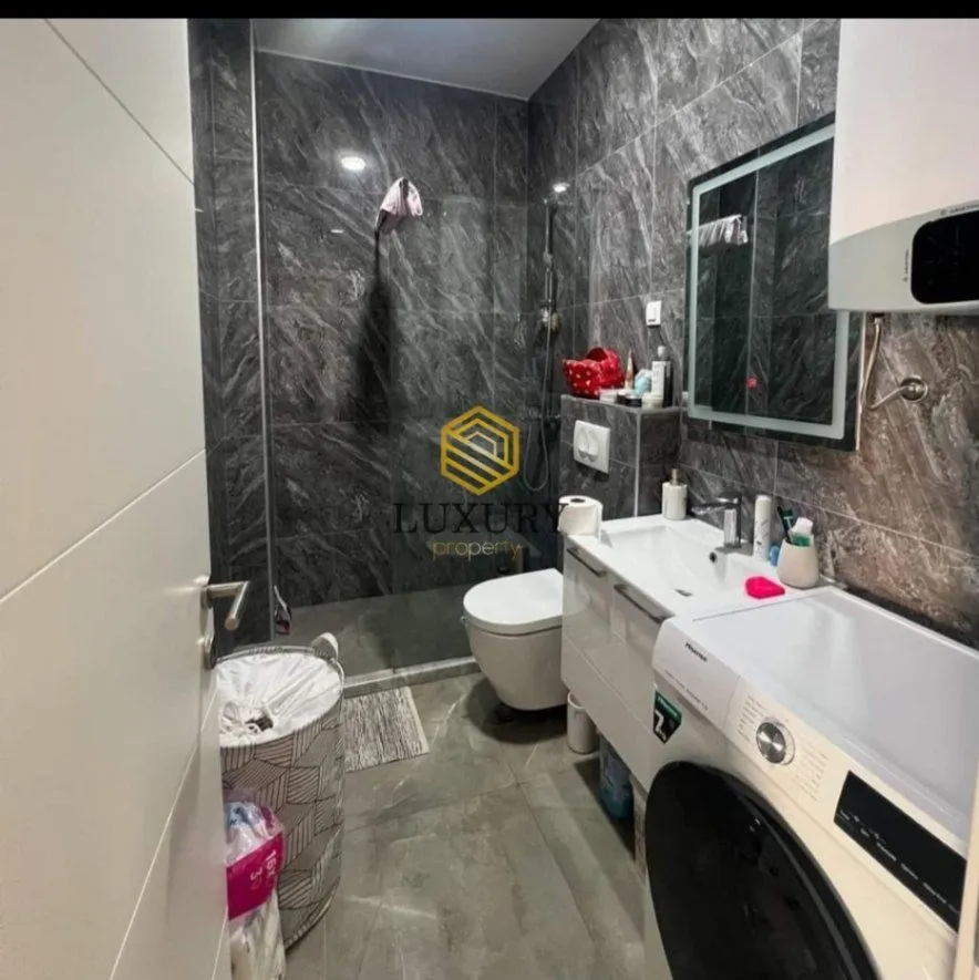 Sale, apartment, 43m², Centar, Bar
