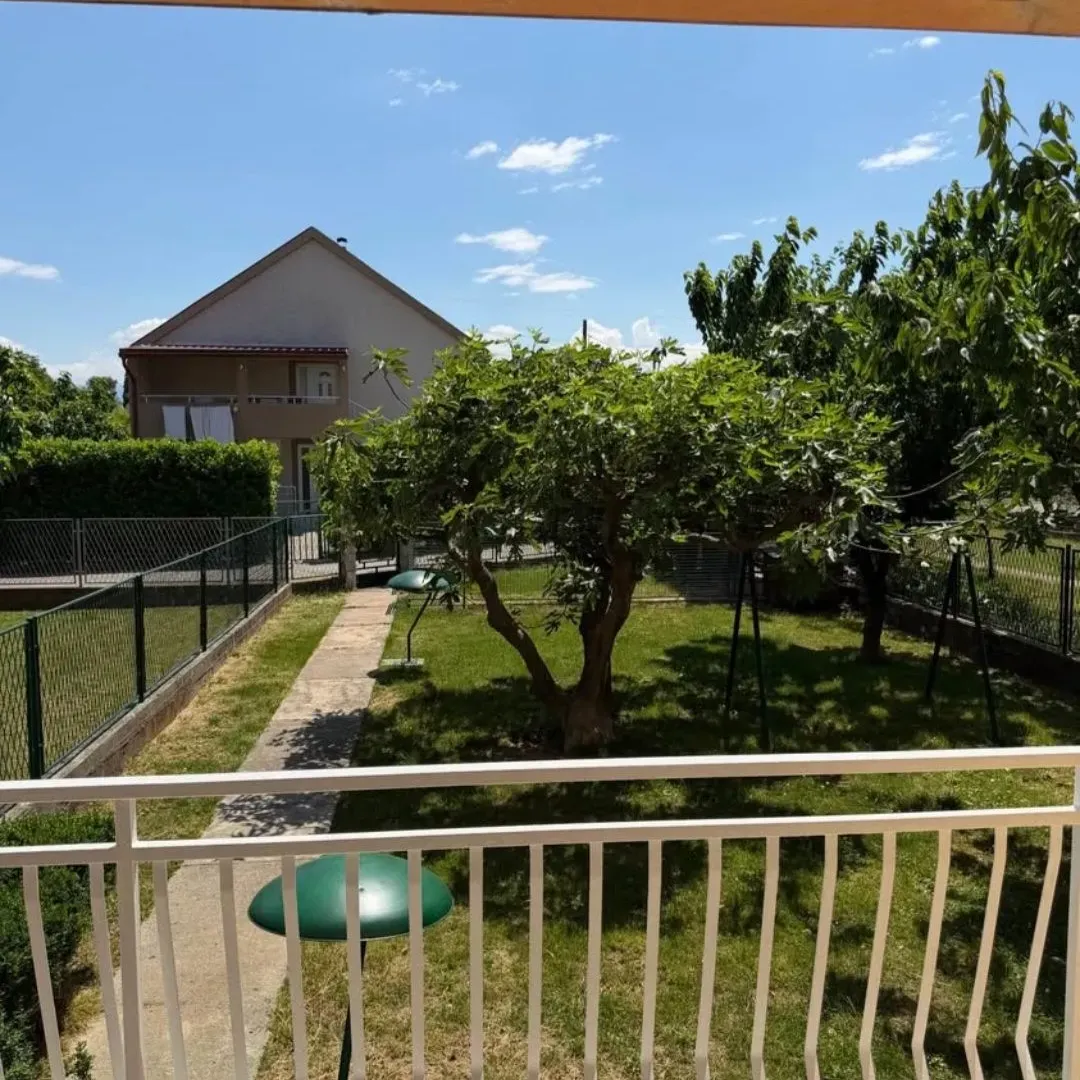 Izdavanje, kuća, 120m², Zabjelo, Podgorica