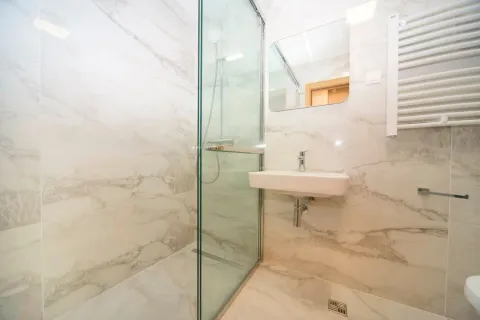 Rent, one bedroom apartment, 46m², New City, Podgorica - image 7