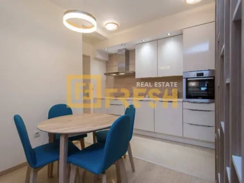 Izdavanje, jednosoban stan, 50m², City Kvart, Podgorica - image 5