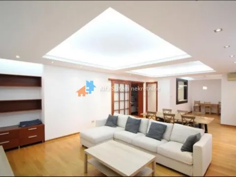 Rent, four bedroom apartment, 160m², Vračar Centar, Vračar Sve Podlokacije - image 22