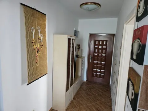 Sale, two bedroom apartment, 60m², Sutomore, Bar - image 2