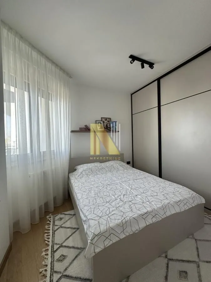 Izdavanje, jednosoban stan, 35m², Grbavica, Novi Sad Sve Podlokacije