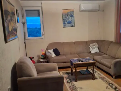 Prodaja, dvosoban stan, 77m², Blok 5, Podgorica - image 3