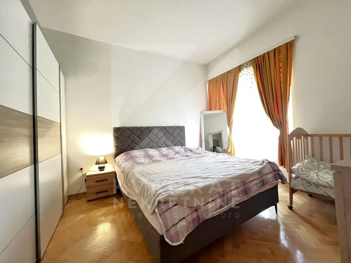 Rent, two bedroom apartment, 70m², Centar, Podgorica