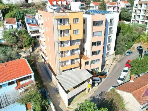 Sale, hospitality venue, 993m², Bečići, Budva - image 4