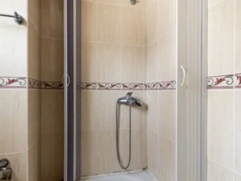 Prodaja, dvosoban stan, 64m², Bečići, Budva - image 2