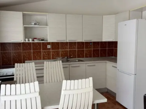 Izdavanje, kuća, 85m², Šušanj, Bar - image 10