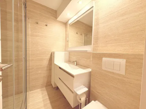 Rent, two bedroom apartment, 42m², Crveni Krst, Beograd - image 13