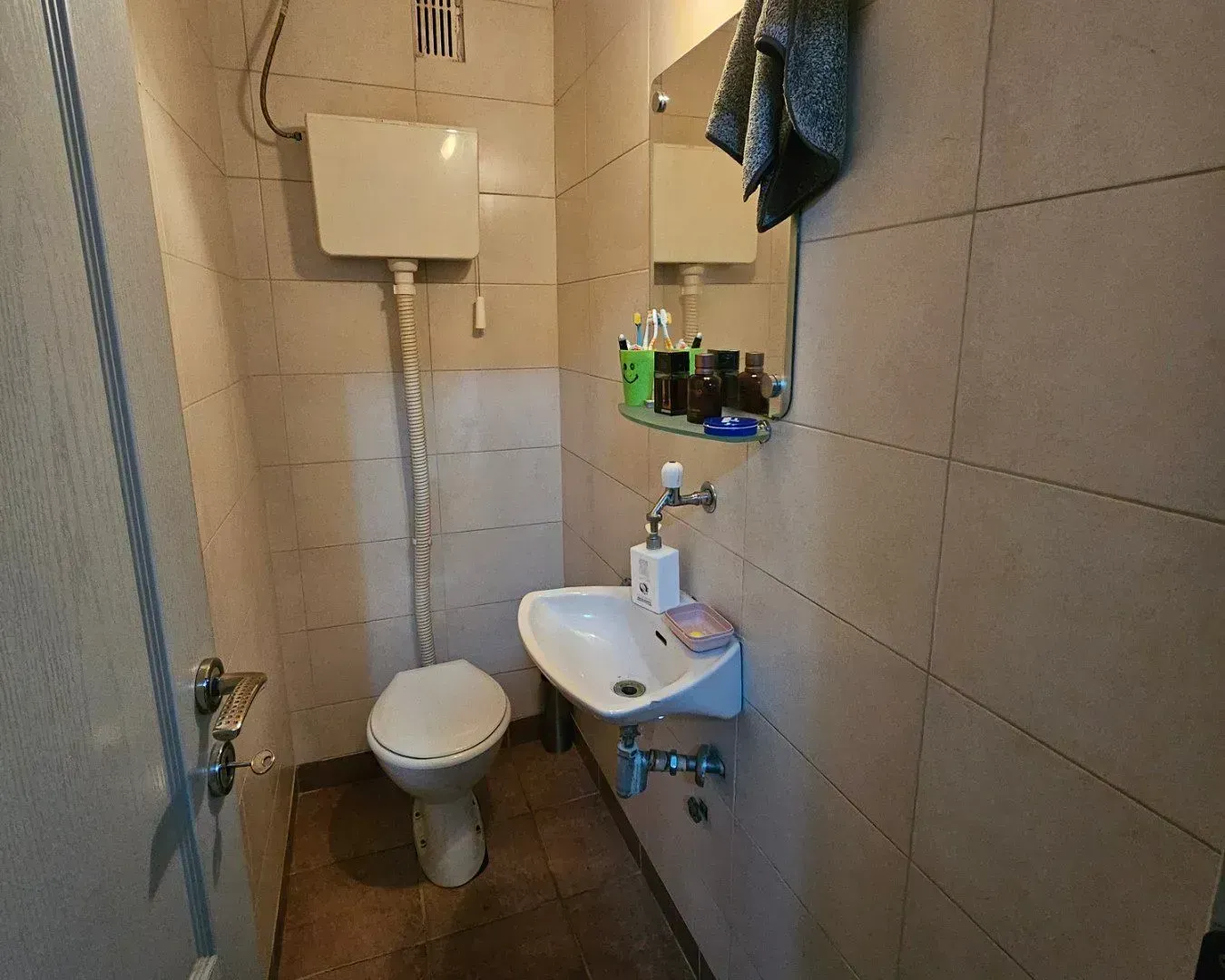 Rent, three bedroom apartment, 100m², Pejton, Podgorica