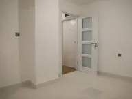 Prodaja, trosoban stan, 60m², Voždovac, Voždovac Sve Podlokacije - image 11