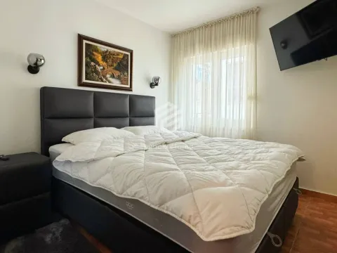 Prodaja, dvosoban stan, 72m², Budva, Crna Gora - image 11