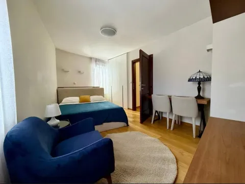 Rent, three bedroom apartment, 124m², Centar, Budva - image 9