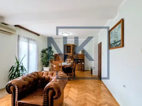 Izdavanje, kuća, 100m², Zagorič, Podgorica - image 3