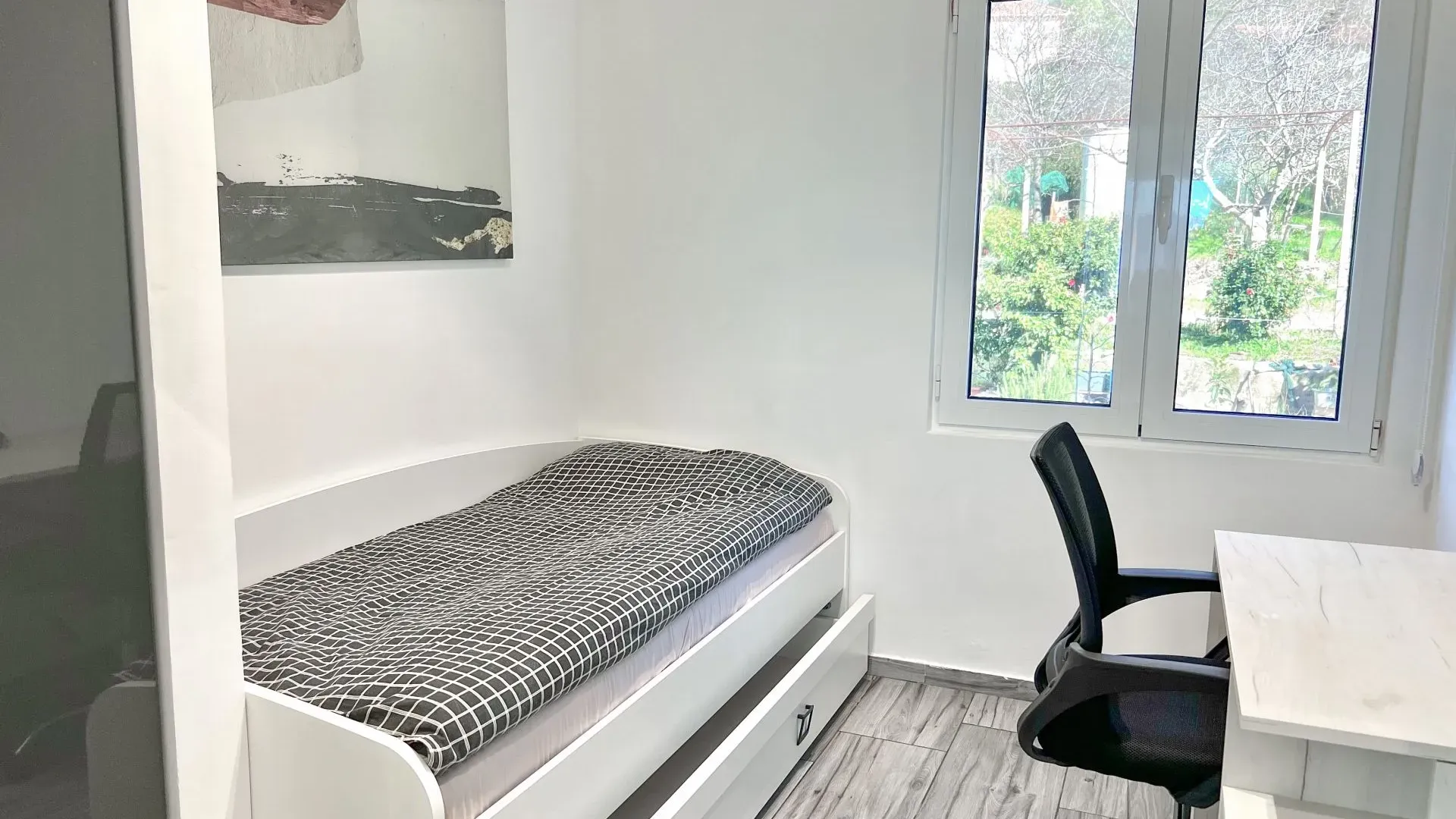 Prodaja, dvosoban stan, 55m², Tivat, Crna Gora