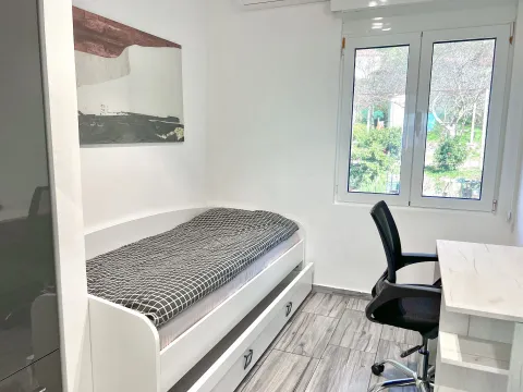 Prodaja, dvosoban stan, 55m², Tivat, Crna Gora - image 9