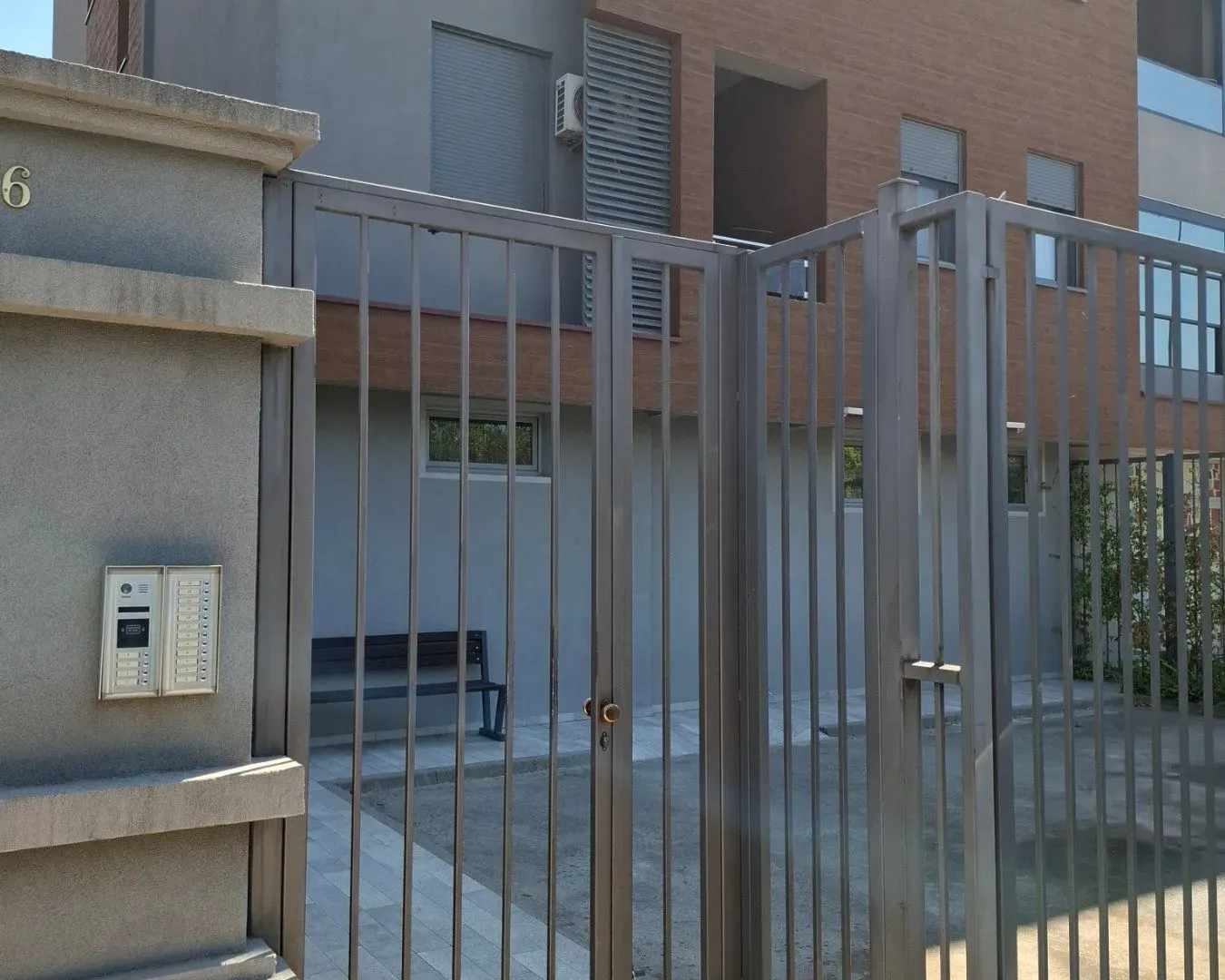 Izdavanje, stan, 30m², Stara Varoš, Podgorica