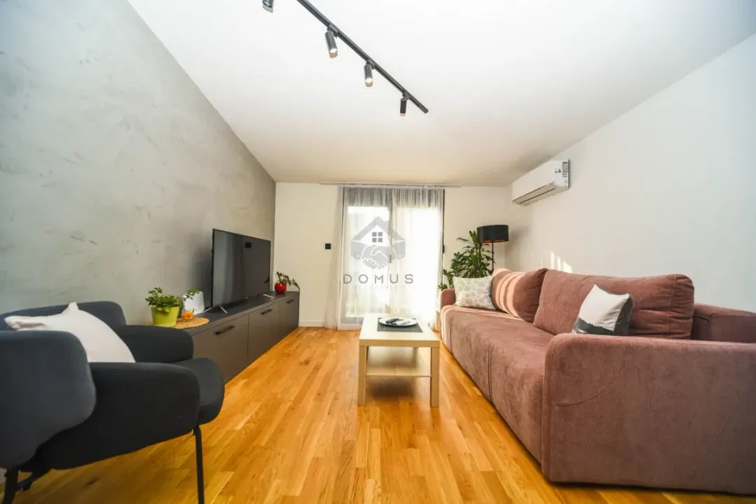 Prodaja, jednosoban stan, 39m², Momišići, Podgorica