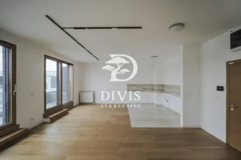 Prodaja, trosoban stan, 107m², Novi Beograd Blok 65, Novi Beograd Sve Podlokacije - image 10