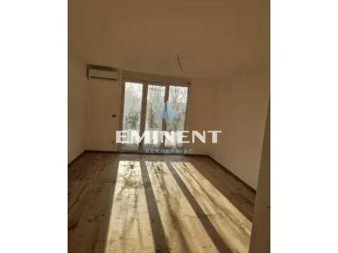 Stan in Zemun Gornji Grad