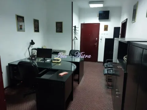 Rent, office space, 60m², Stari Grad, Beograd - image 3