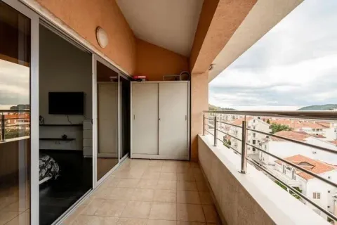 Prodaja, dvosoban stan, 98m², Babilonija, Budva - image 8