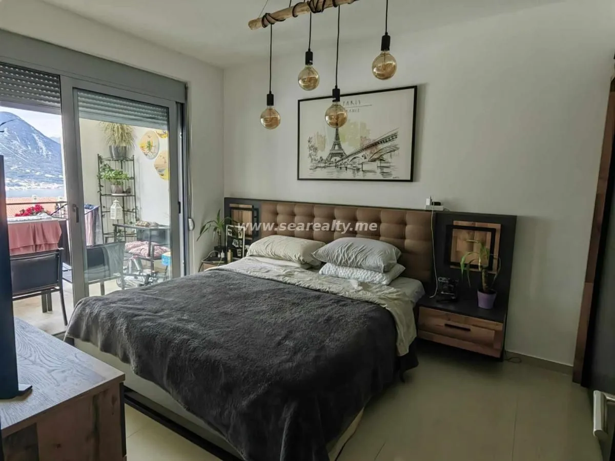 Prodaja, jednosoban stan, 52m², Kotor, Crna Gora
