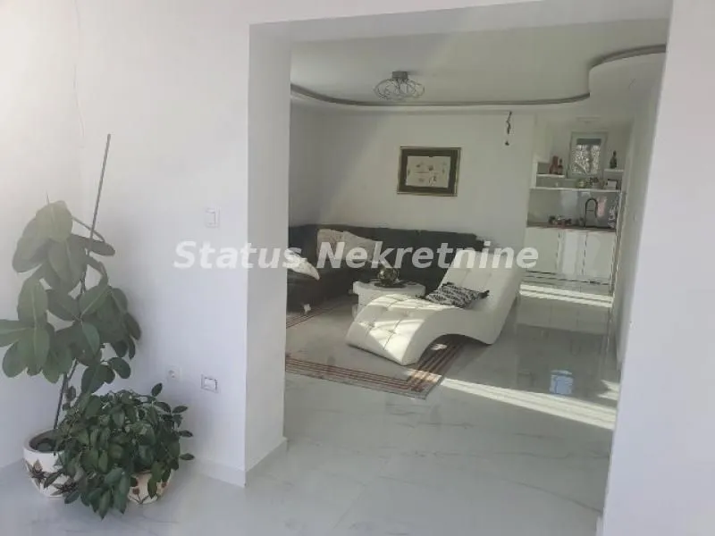 Prodaja, kuća, 360m², Irig, Srbija
