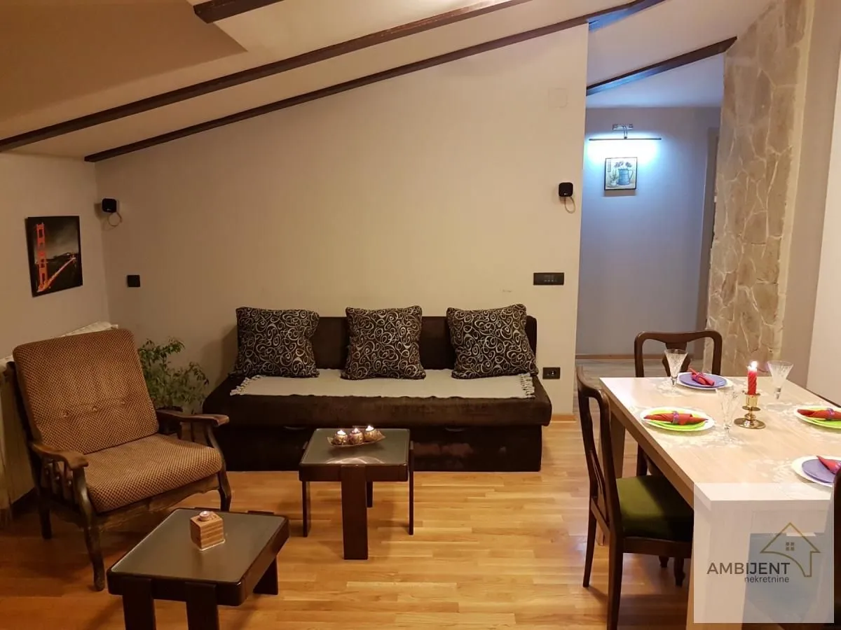 Rent, three bedroom apartment, 73m², Crveni Krst, Beograd