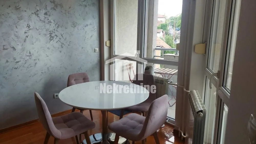 Izdavanje, dvosoban stan, 42m², Čukarica, Beograd