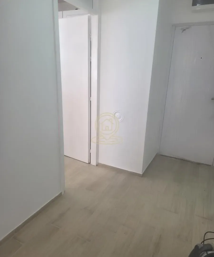 Prodaja, trosoban stan, 75m², Medijana, Niš