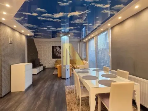 Izdavanje, trosoban stan, 86m², Centar, Novi Sad - image 3