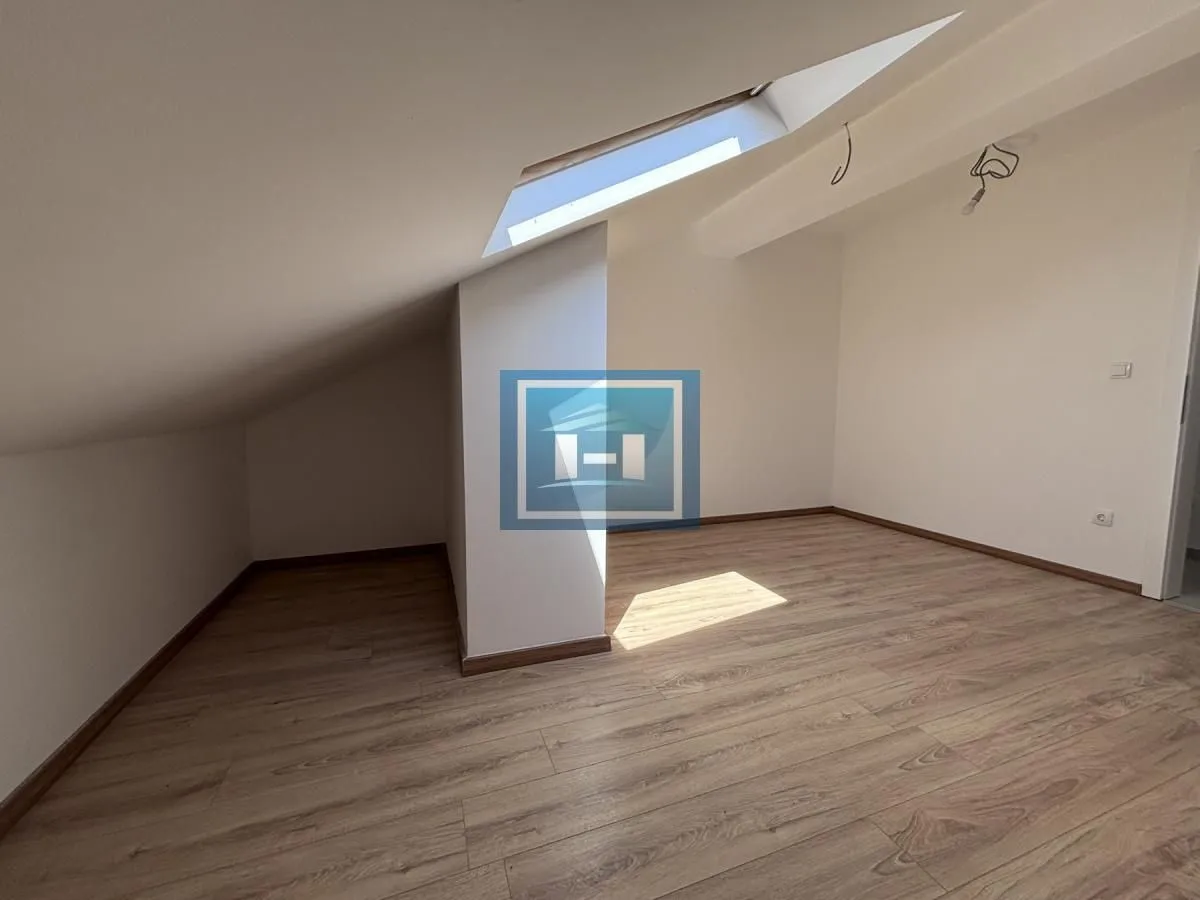 Prodaja, dvosoban stan, 83m², Centar, Jagodina
