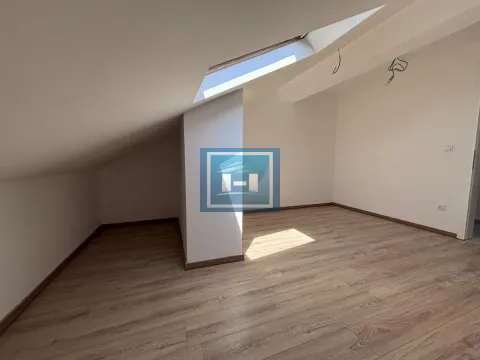 Prodaja, dvosoban stan, 83m², Centar, Jagodina - image 21