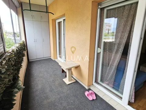 Prodaja, jednosoban stan, 50m², City Kvart, Podgorica - image 13