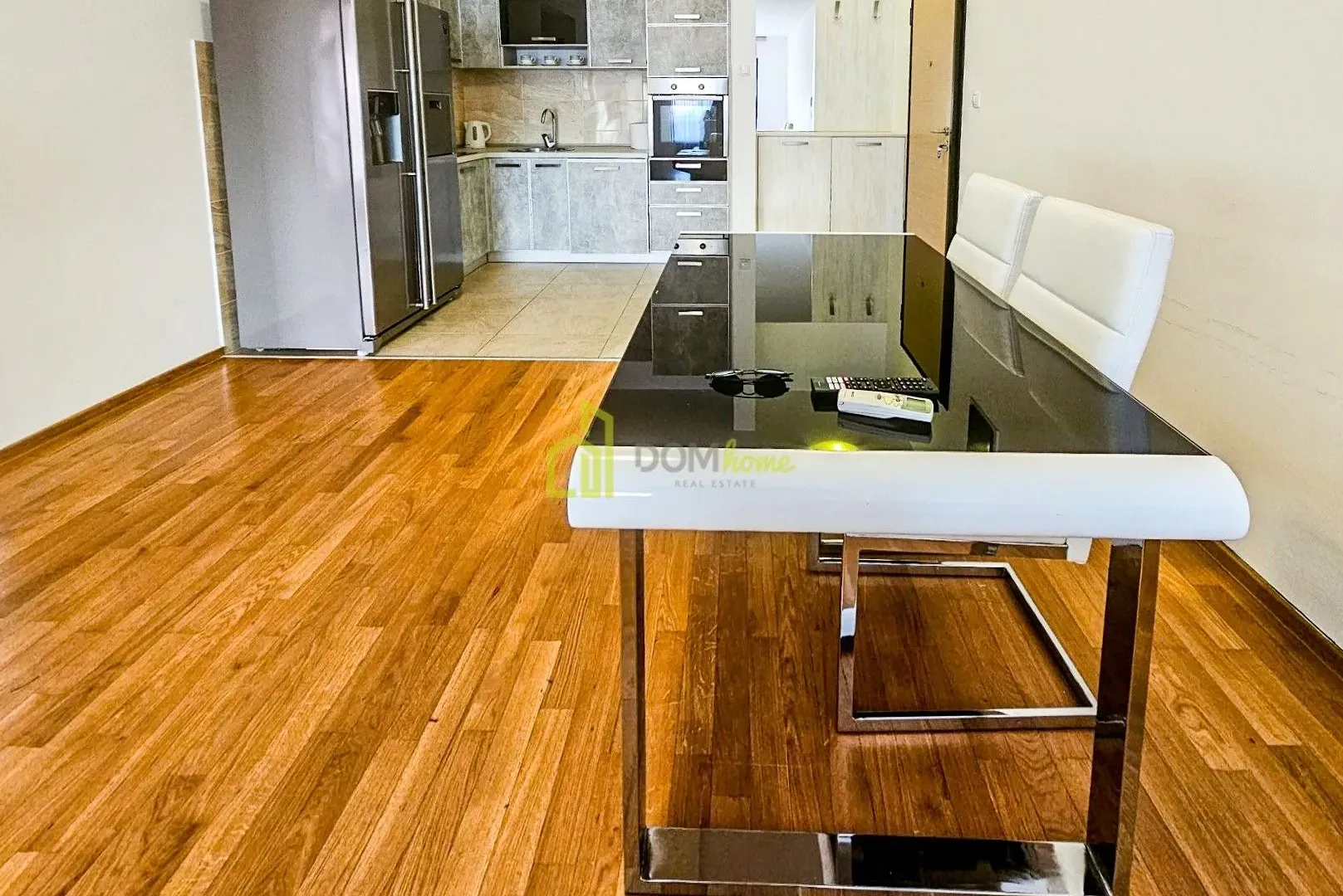 Rent, two bedroom apartment, 70m², Bečići, Budva