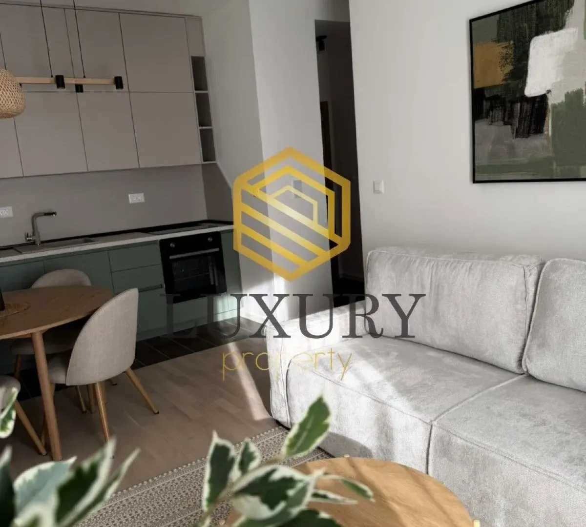 Izdavanje, jednosoban stan, 37m², Tološi, Podgorica