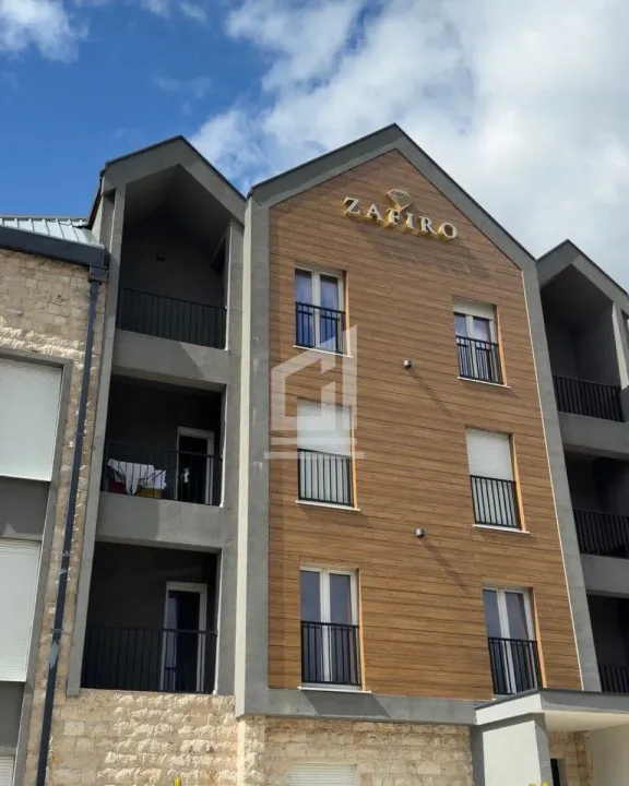 Prodaja, dvosoban stan, 60m², Centar, Kolašin