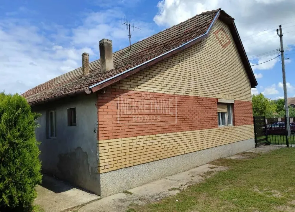 Sale, house, 171m², Kelebija, Subotica