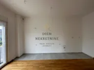 Izdavanje, trosoban stan, 101m², Zabjelo, Podgorica - image 13