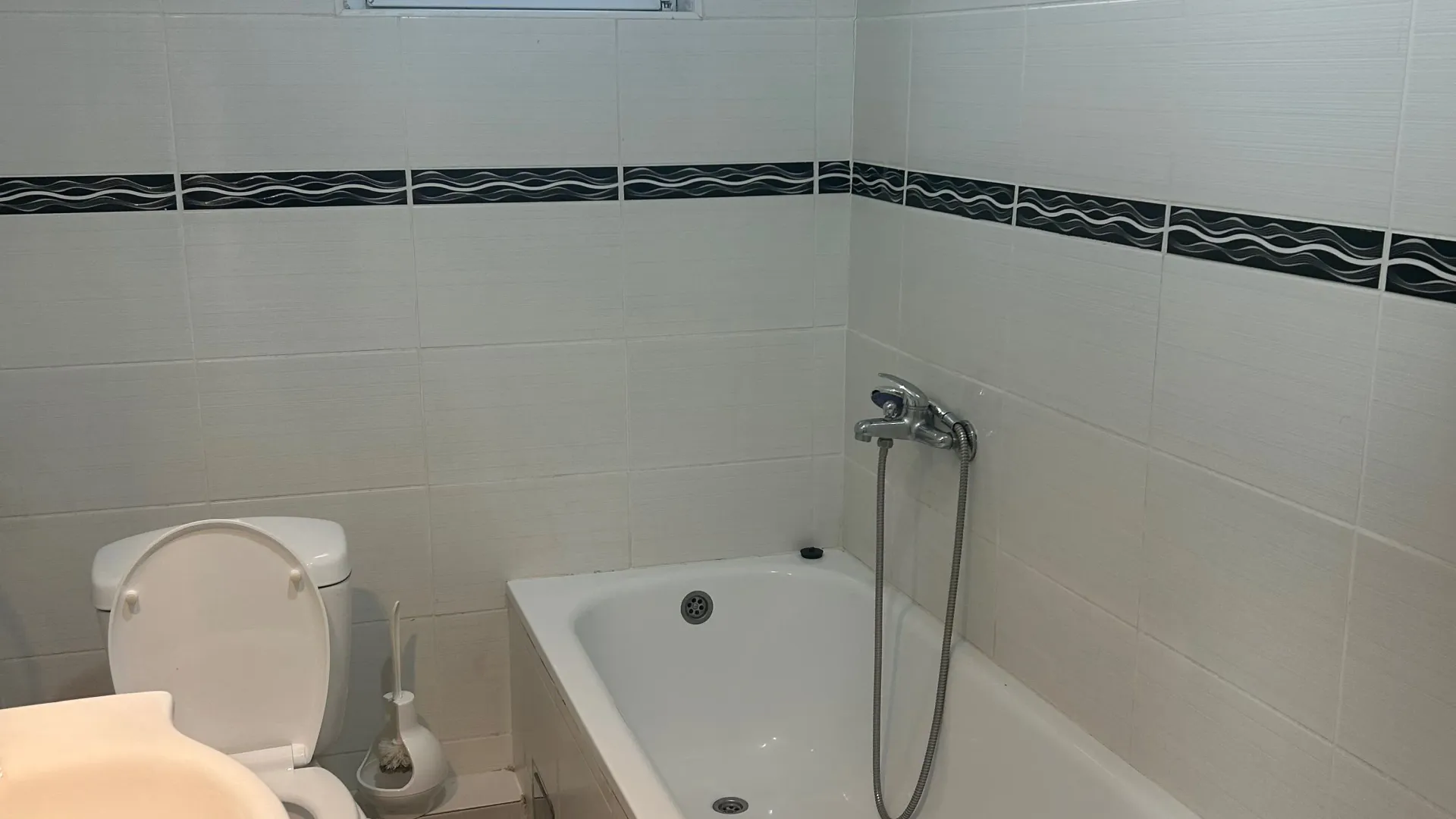 Rent, three bedroom apartment, 62m², Višnjica, Palilula Sve Podlokacije