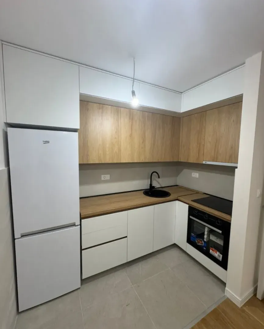 Izdavanje, jednosoban stan, 45m2, Pobrežje, Podgorica