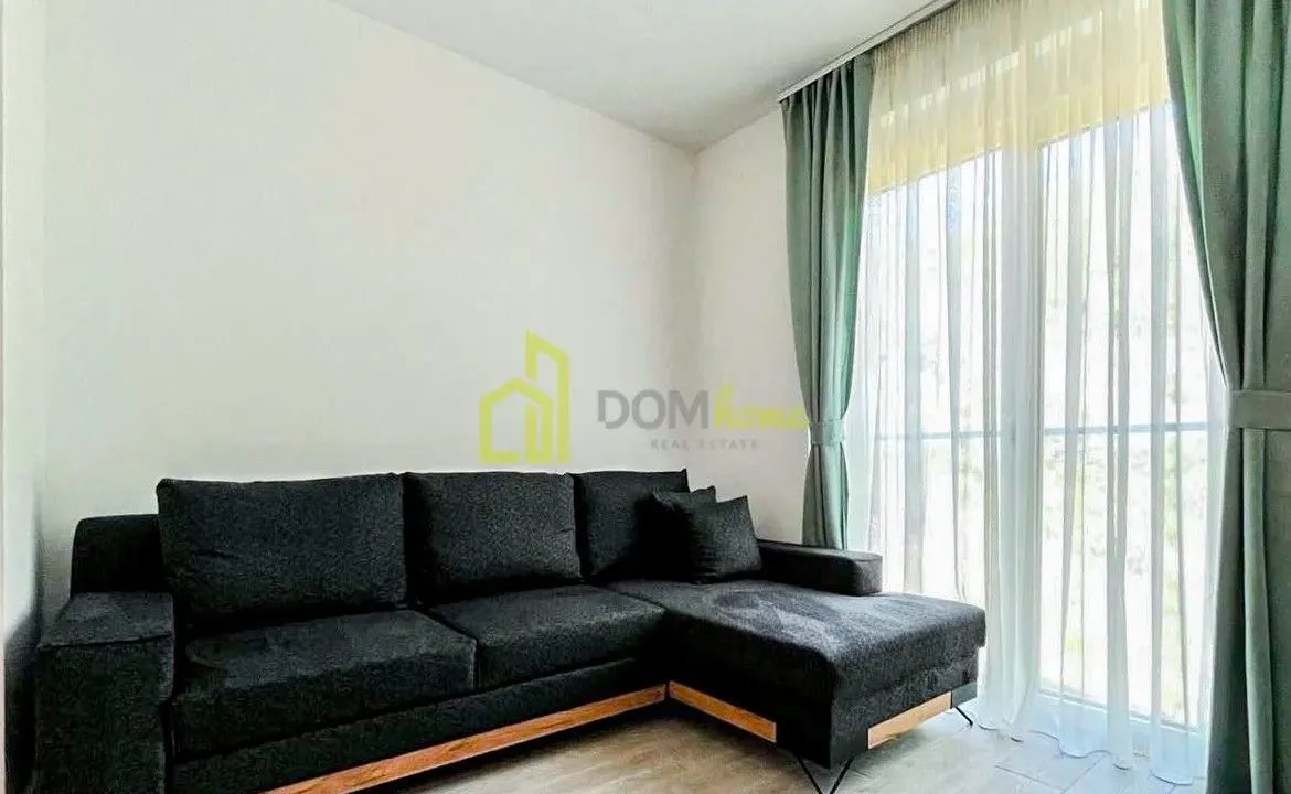 Izdavanje, garsonjera, 33m², Bečići, Budva