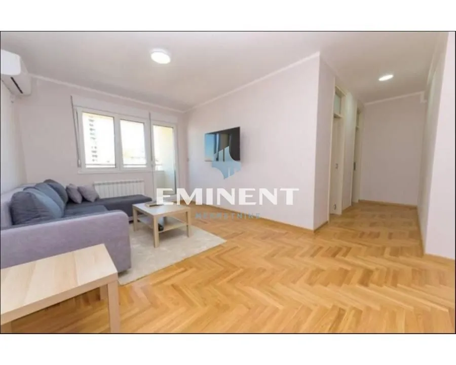 Izdavanje, trosoban stan, 62m², Zvezdara Sve Podlokacije, Beograd