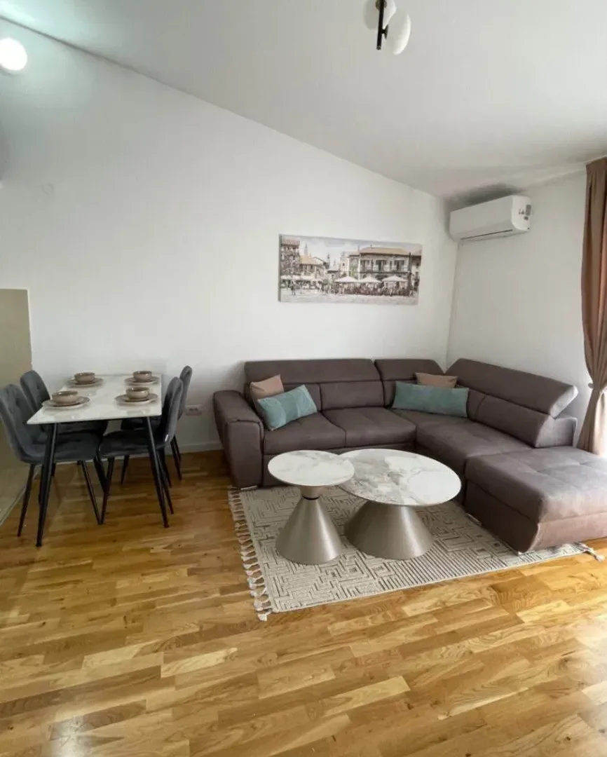 Izdavanje, jednosoban stan, 40m², Zabjelo, Podgorica