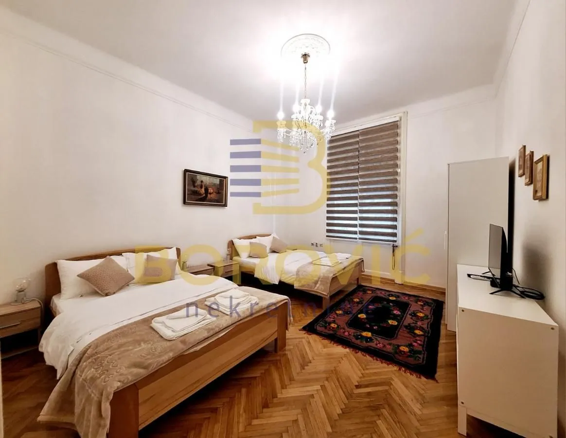 Rent, four bedroom apartment, 101m², Stari Grad, Beograd