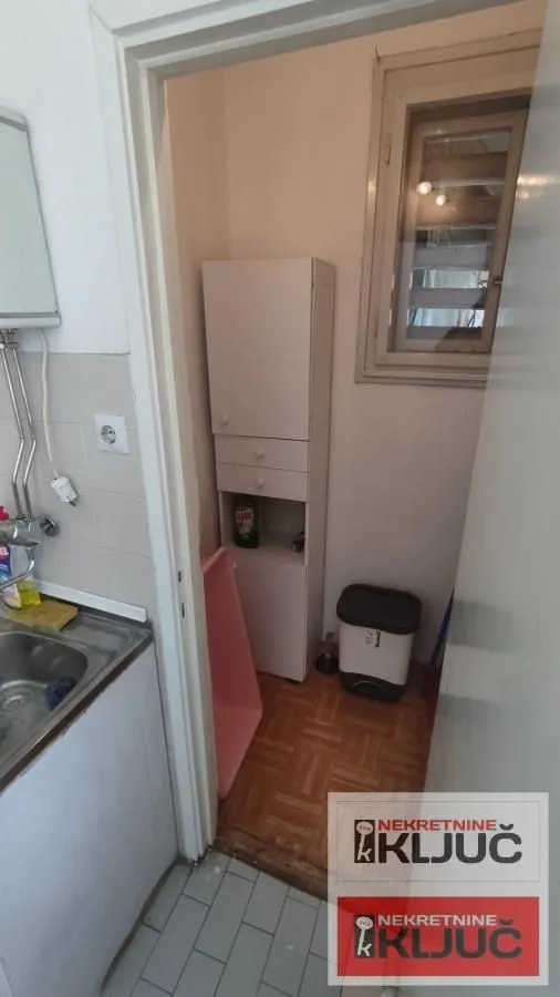 Prodaja, trosoban stan, 64m², Liman 1, Novi Sad Sve Podlokacije